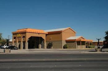 Bradford Inn & Suites Midland Zewnętrze zdjęcie