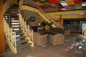 Bradford Inn & Suites Midland Zewnętrze zdjęcie