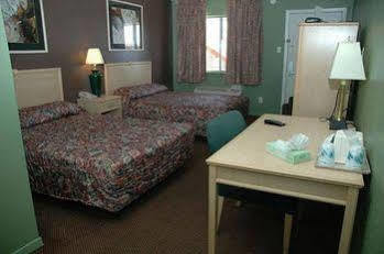 Bradford Inn & Suites Midland Zewnętrze zdjęcie